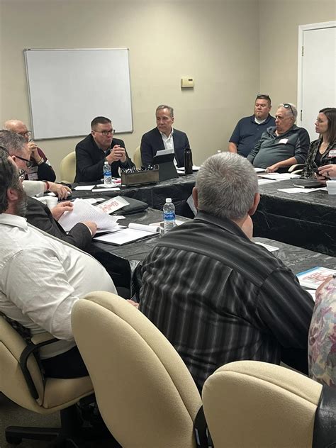 Local Government 的图像结果