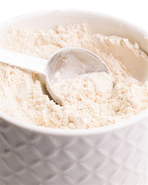 Whole Wheat Pastry Flour - Namely Marly