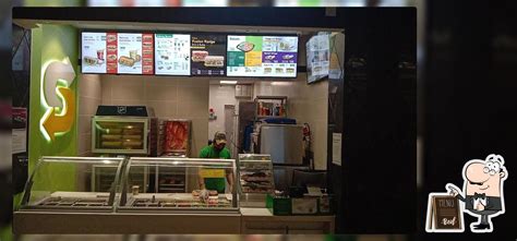 Subway Gaur City Mall, Ghaziabad - Restaurant reviews