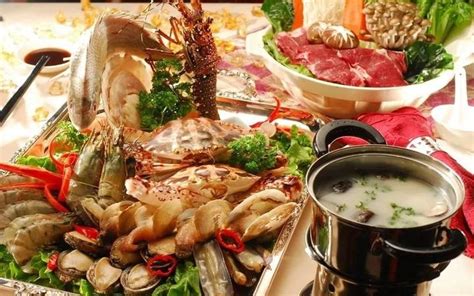 湛江，中国海鲜美食之都，这鲜美的海鲜美食，让你垂涎欲滴！_香味_海鲜大餐_人们