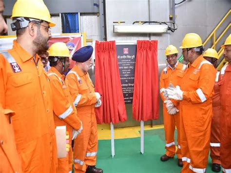 हरदीप सिंह पुरी ने फिर से राष्ट्र को समर्पित किया