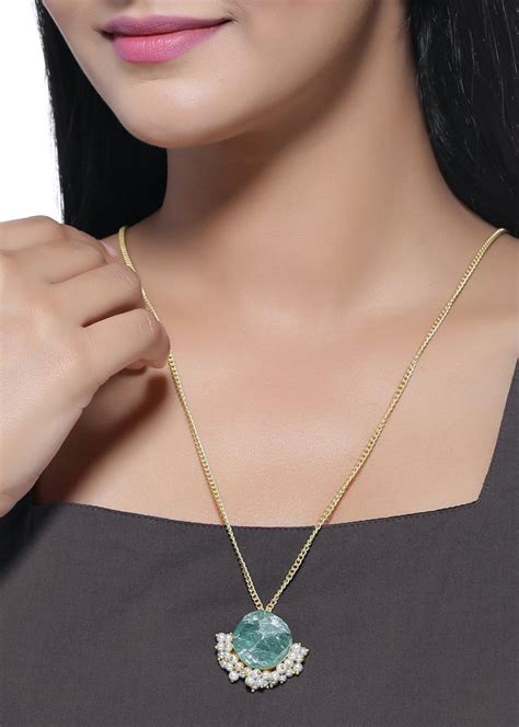 Get Marble Effect & Pearl Detail Gold Plated Necklace at ₹ 800 | LBB Shop