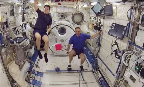 America, Japan And Russia Held A Badminton Match In Outer Space And ...