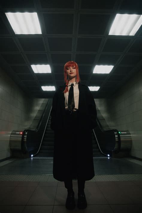 [Makima is listening] - Chainsaw Man :: Behance