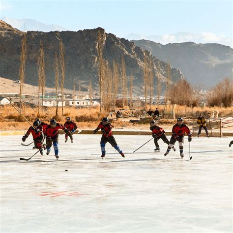 How to Get Rid of Pimples Overnight Fast - 8 Pimple Treatments | Vogue ...