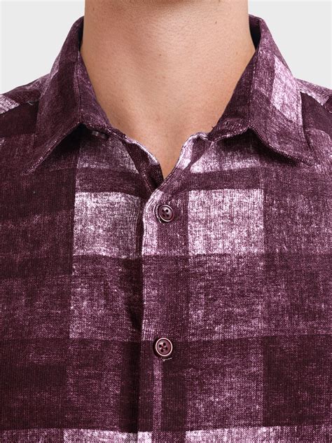 Men's Maroon Regular Fit Checkered Casual Shirt – TIGC