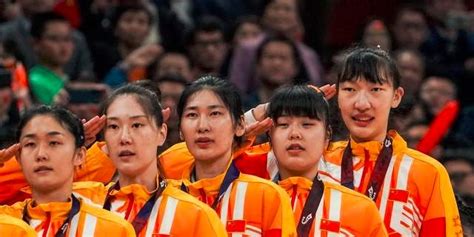 中国女子篮球“全村”的希望，在东京奥运会有获得奖牌的希望吗？|许利民|中国女篮|奖牌_新浪新闻