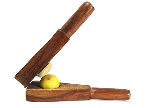 Buy KSM Wooden Lemon Squeezer & Masher, Manual Citrus Lime Hand Juicer ...