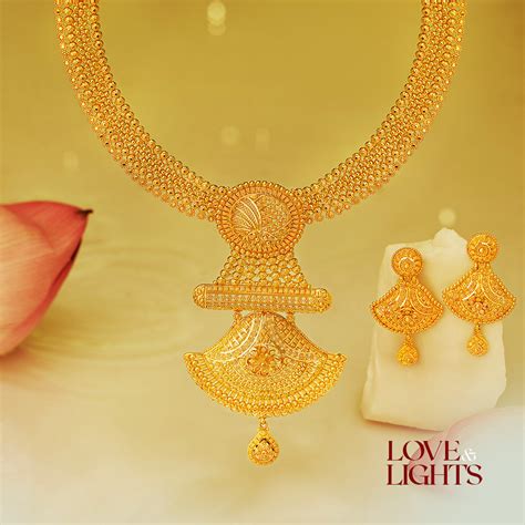 Buy Antique Choker Gold Necklace Set Online | Antique Choker Gold ...