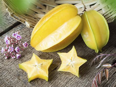 Download Star Fruit Lilac Flower Wallpaper | Wallpapers.com