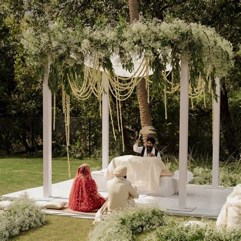 How to cheat at a wedding | Vogue India