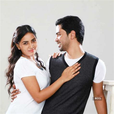 Puriyatha Anantham Puthithaga Aarambam Movie Photos | Puriyatha ...
