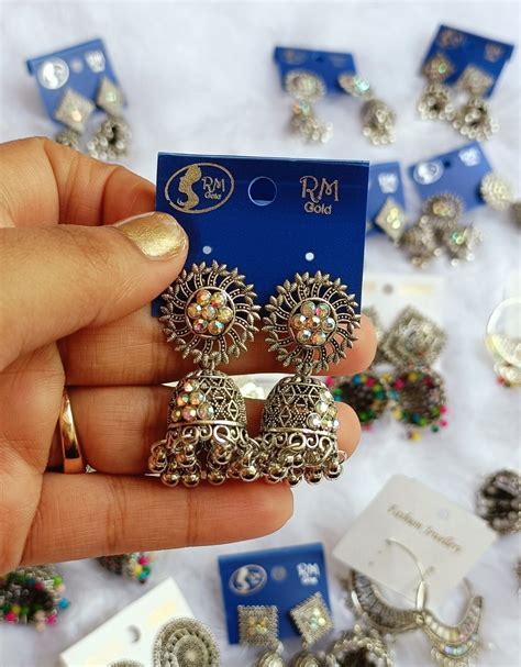 Earrings – Label Aja Chikankari