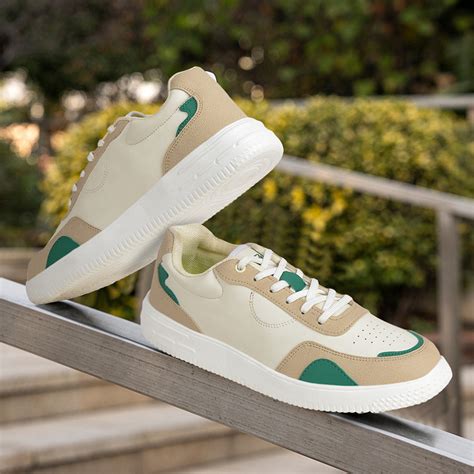 Shop Leap7x White Casual Lacing Sneakers For Men AMAZER-3E