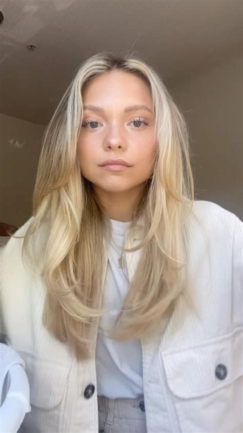 Long layers butter blonde hair summer hair inspo long hairstyles – Artofit