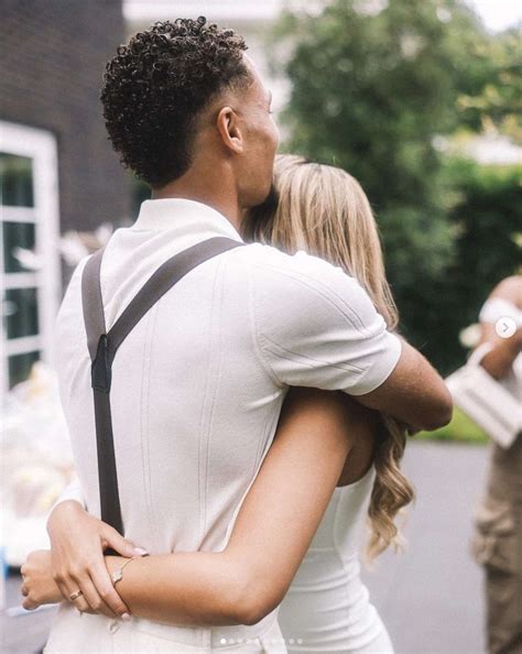 Alles over Devyne Rensch: Afkomst, Moeder, Vriendin.. | Men at Work