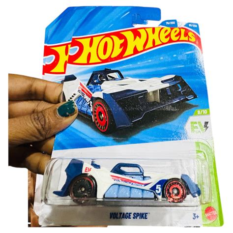 Hot wheels Voltage spike – Whizzy Wagon
