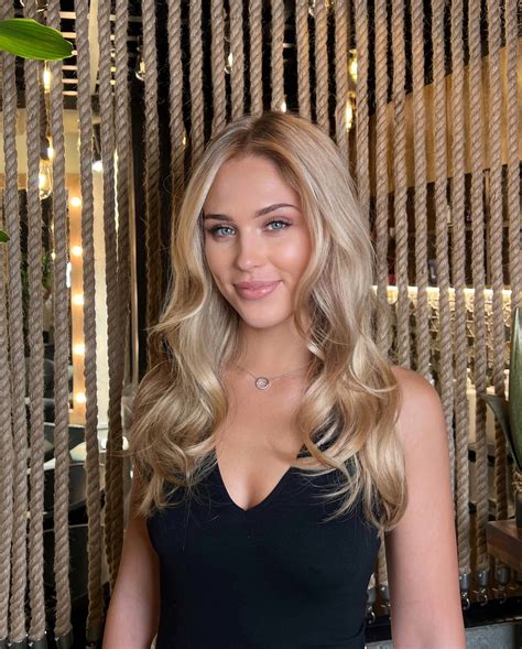 HAIR EXTENSIONS | BEAUTY SALON DUBAI🇦🇪 | Transform your hair at ...