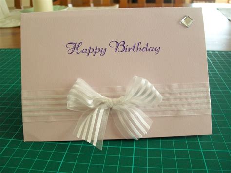 Hand Card Design 的图像结果