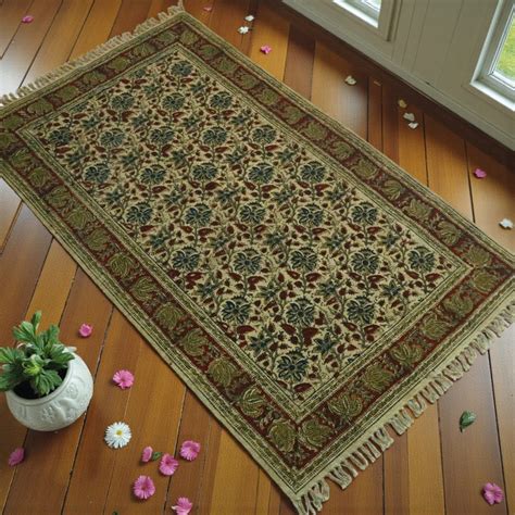 Dhaaga Weaves | Indian Handloom Handcrafted Dhurries & Cushion Covers