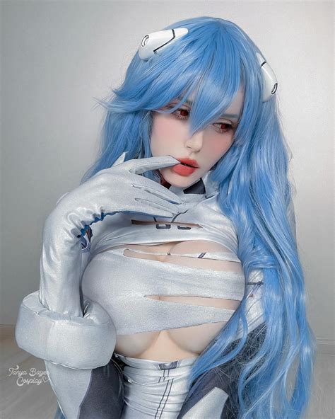 Tanya Bayer | My Seiko Ayase cosplay for you Styling this wig was super fun, do you like it ...