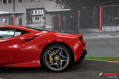 Ferrari F8 Tributo 的图像结果