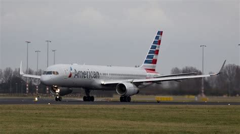 Boeing 757-200 - oneworld virtual