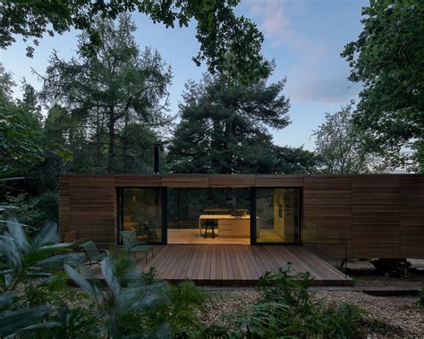 Galería de Alojamiento Looking Glass / Michael Kendrick Architects - 10