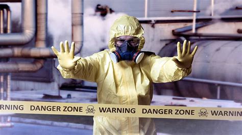 Ukraine का दावाः Chernobyl छोड़कर भागे रूसी सैनिक, रेडिएशन से हुए बीमार ...