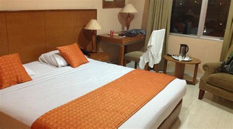 ALIA CIKINI HOTEL (Jakarta) - Hotel Reviews, Photos, Rate Comparison ...