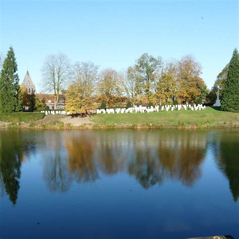 Ramparts Cemetery, Ieper (Ypres) - Tripadvisor