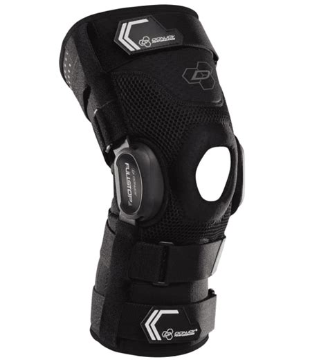 Wrestling Acl Brace at Inez Anderson blog