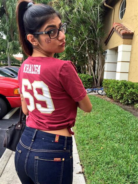 Mia Khalifa Queen of Porn Stars