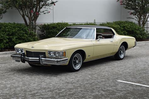1973 Buick Riviera | Orlando Classic Cars