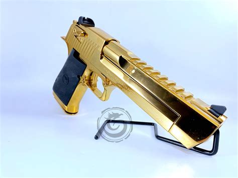 Magnum Research Desert Eagle Gold