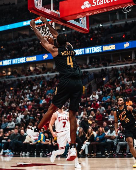 Cavs at Bulls Through the Lens Photo Gallery | NBA.com