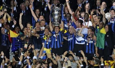 新世纪最具传奇色彩的欧冠冠军，也是令球迷热泪盈眶的蓝色奇迹-潮牌体育