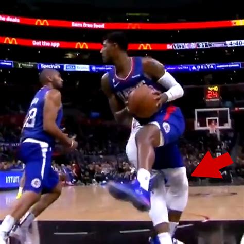 Parte De Paul George LA Clippers Guard Paul George (13) Looks To Pass