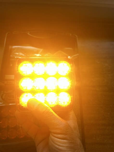 LED Flasher 的图像结果