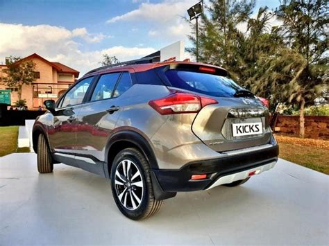 Nissan Kicks Price in India, Subscription, Specs, Images, Mileage ...