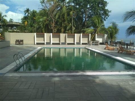 Sinclairs Bayview Port Blair Pool: Pictures & Reviews - Tripadvisor