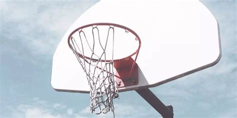 How to Change Basketball Net 的图像结果