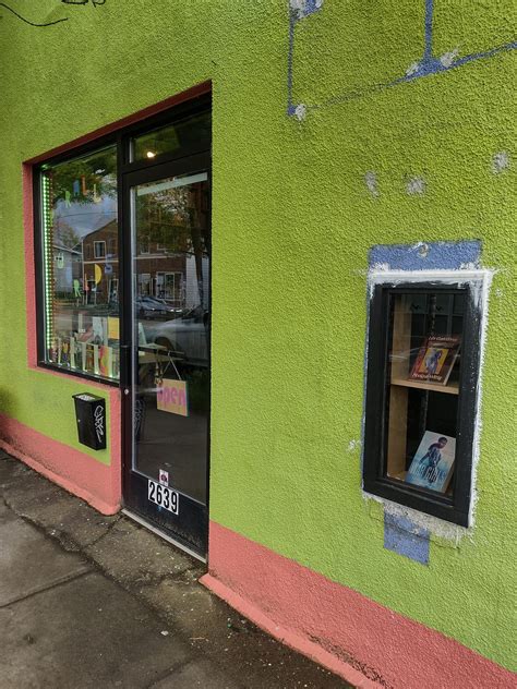 Parallel Worlds Bookshop – Bookstores And Libraries Visited