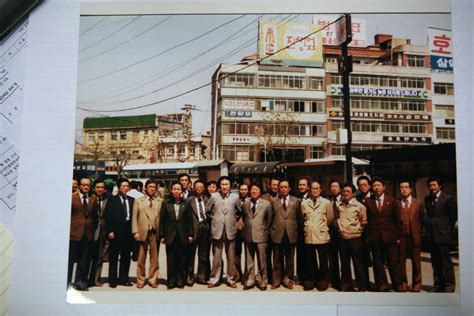 摄影师何煌友拍摄的改革开放前后的深圳 - 图说历史|国内 - 华声论坛