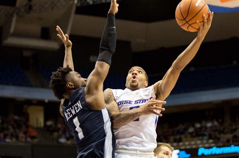 Boise State men's basketball defeats Washington State 71-61 in Capital ...