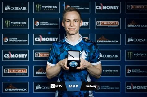 Liquid Outlasted ENCE To Hoist The Dreamhack Master Dallas Trophy