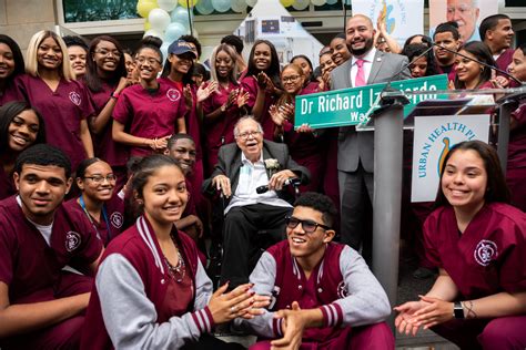 Remembering Dr. Richard IzquierdoRecordando El Dr. Richard Izquierdo ...