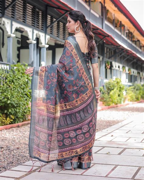 Charcoal Gray Floral Design Pure Cotton Linen Saree with Blouse and Ta ...