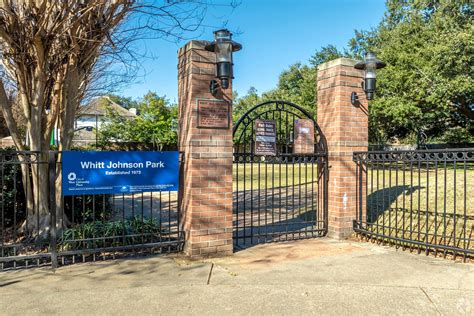 West University Place, TX City Guide | About Living in West University ...