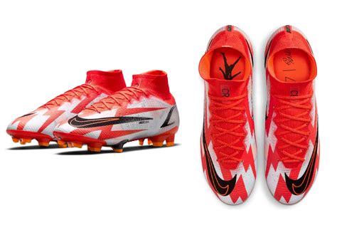 Top 5 Best Football Boots Worn By Cristiano Ronaldo - Sports Samrath